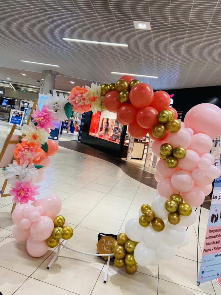 arche de ballons arche de fleurs organisation évènement anniversaire vannes lorient moribihan agence d'évènementiel