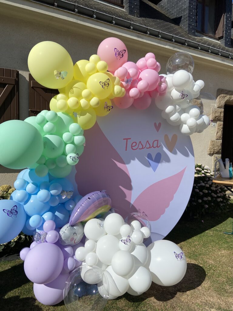 arche de ballons organisation décorateur anniversaire morbihan loire atlantique enfant adulte