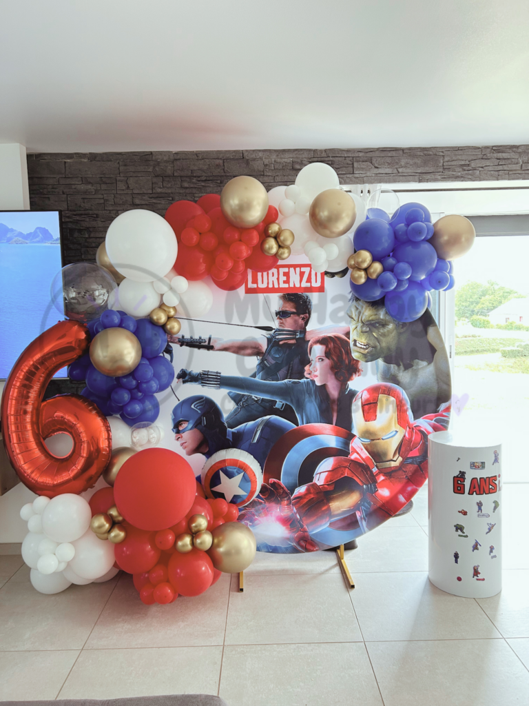 anniversaire décoration Marvel pixar Disney arche de ballons Morbihan vannes Bretagne