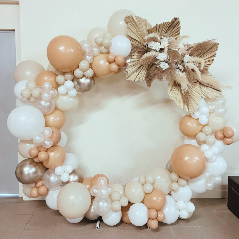 arche de ballons décoration anniversaire bapteme baby shower gender reveal mariage Morbihan Bretagne Loire Atlantique vannes Lorient Nantes