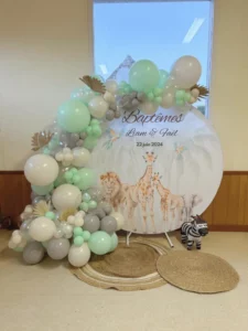 décorateur baptême arche de ballons toile personnalisée Morbihan Bretagne loire atlantique