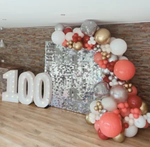 Séminaire entreprise avec arche de ballons personnalisée