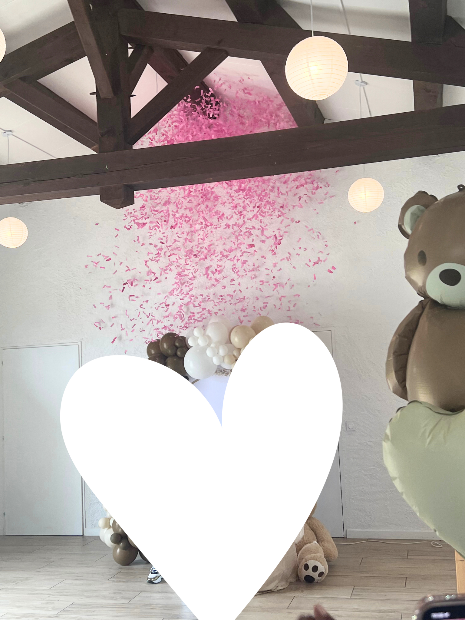 gender reveal confetti location buzzer