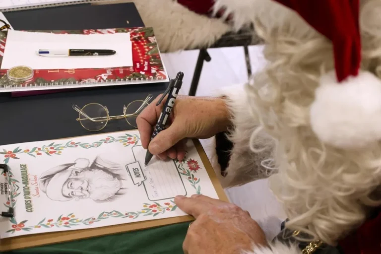 ecole du père Noel formation Père Noël Santa Chris