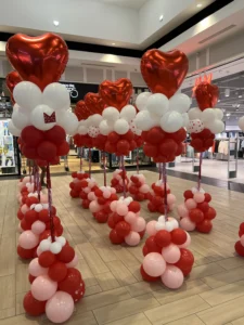 animation décoration arche de ballons centre commercial sculpteur de ballons Bretagne Loire atlantique