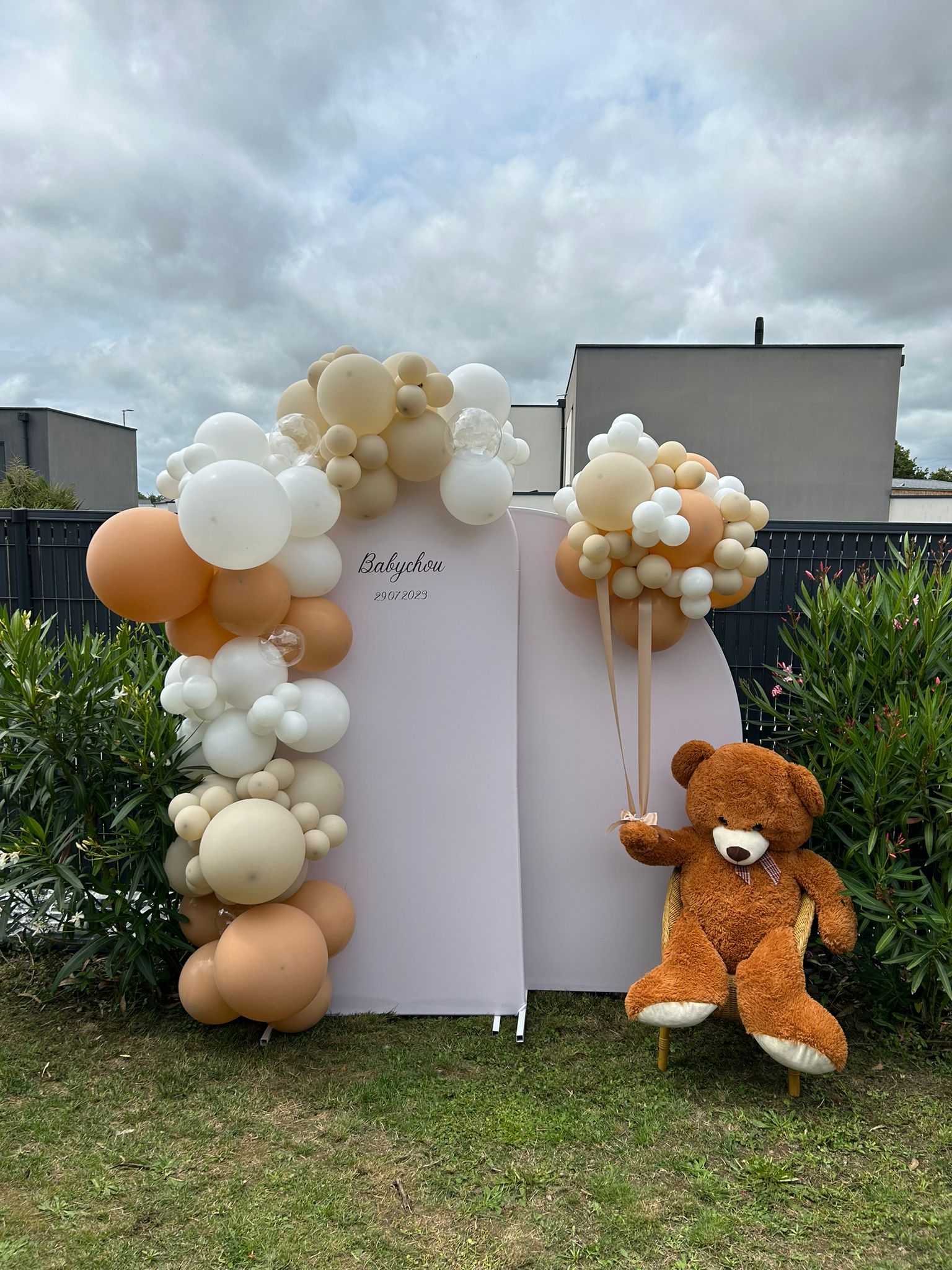 décoration gender reveal location buzzerBretagne Morbihan Loire atlantique vannes lorient Nantes rennes