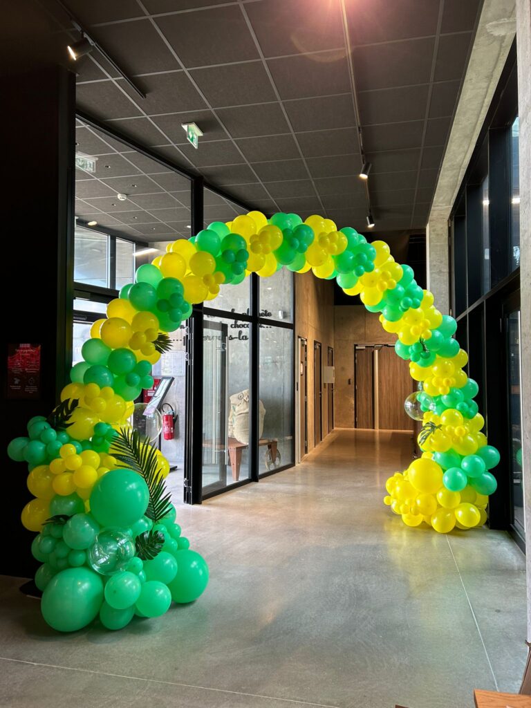 Arche de ballons ouverture boutique Morbihan Loire atlantique Bretagne Paris