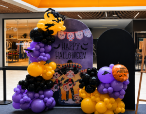 décoration halloween centre commercial hypermarché supermarché retail