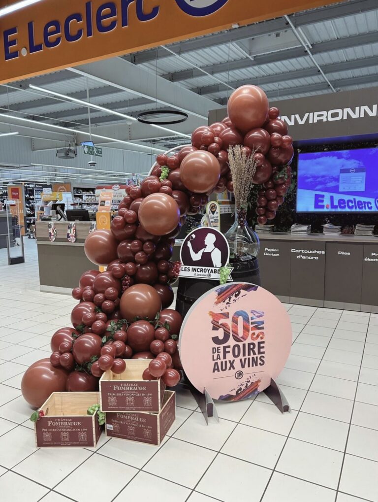 foire aux vins décoration arche de ballons