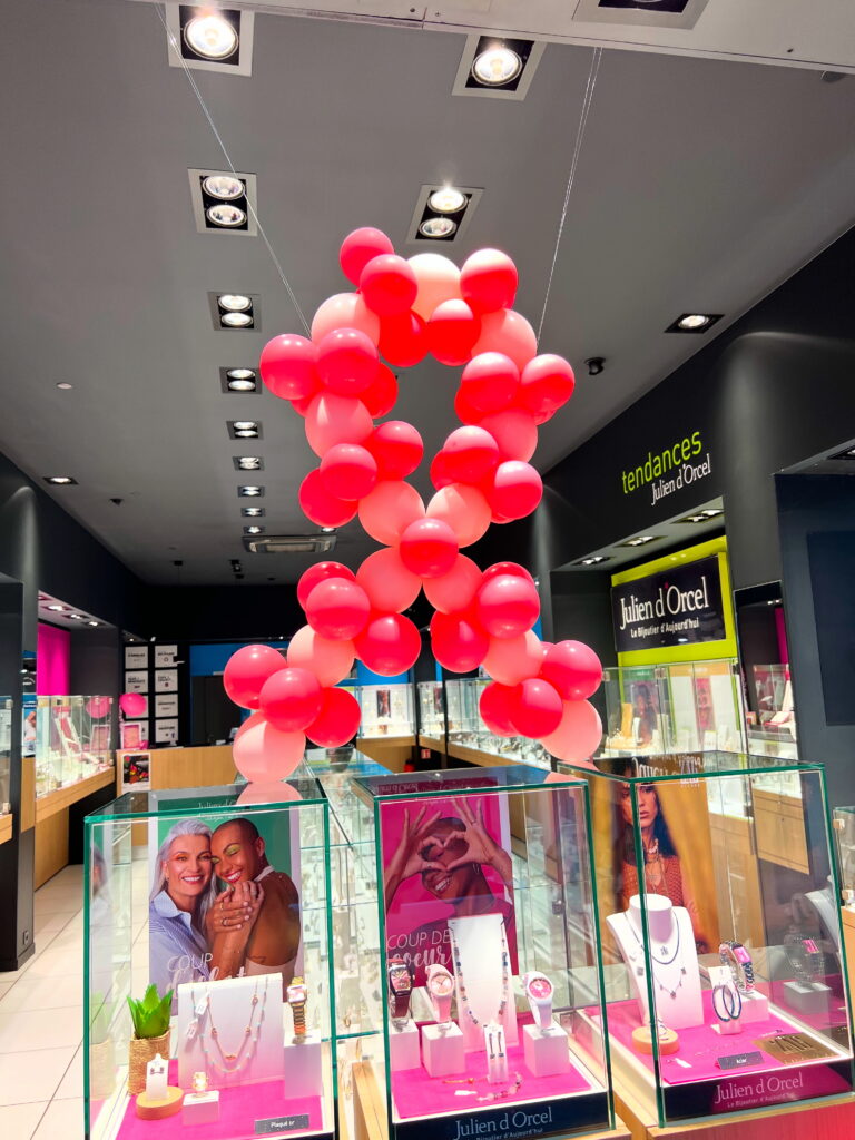 octobre rose ballon octobre rose noeud octobre rose Morbihan Bretagne paris