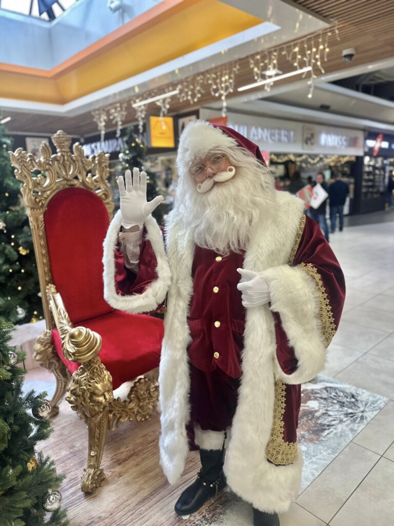 père Noel professionnel Morbihan Bretagne paris Nantes paris ile de france