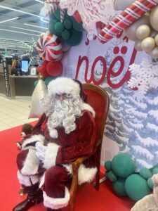 réserver un Père Noël Morbihan Bretagne Loire atlantique rennes Nantes brest paris ile de france marne la vallée
