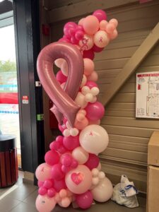 octobre rose ballon octobre rose noeud octobre rose Morbihan Bretagne paris