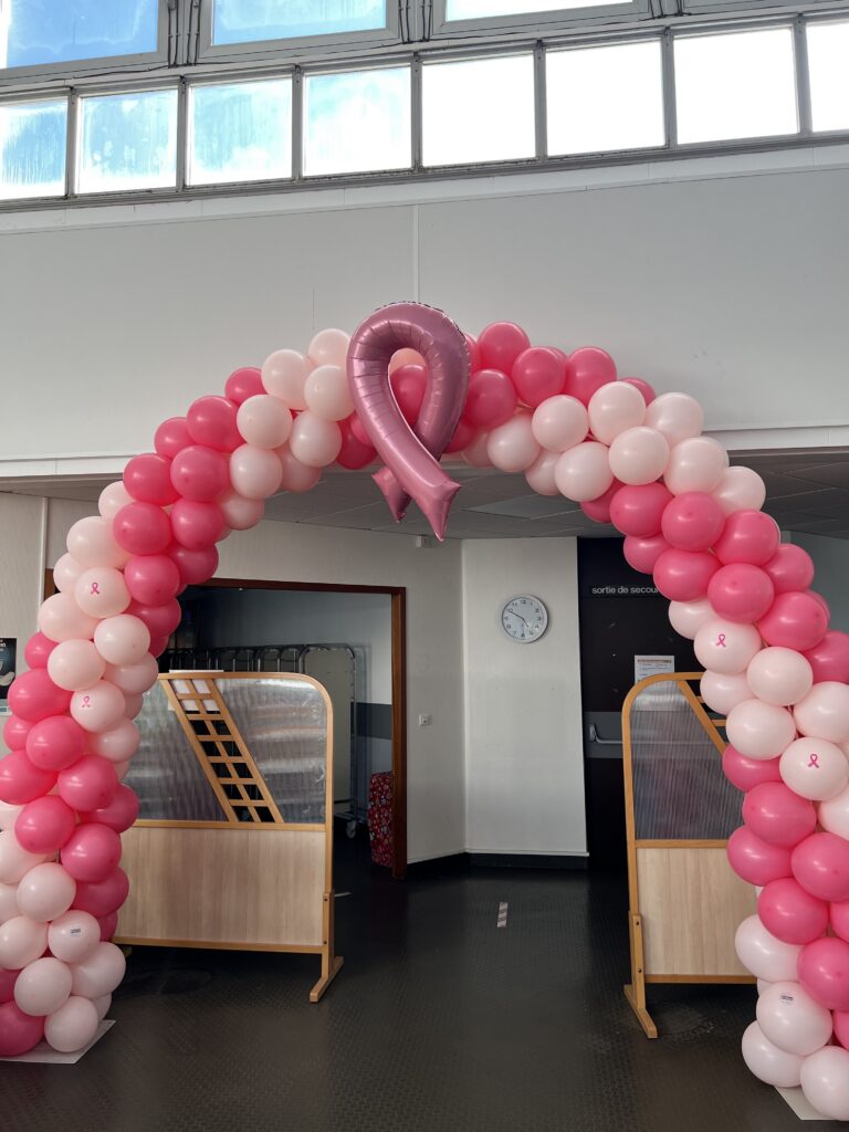 octobre rose ballon octobre rose noeud octobre rose Morbihan Bretagne paris