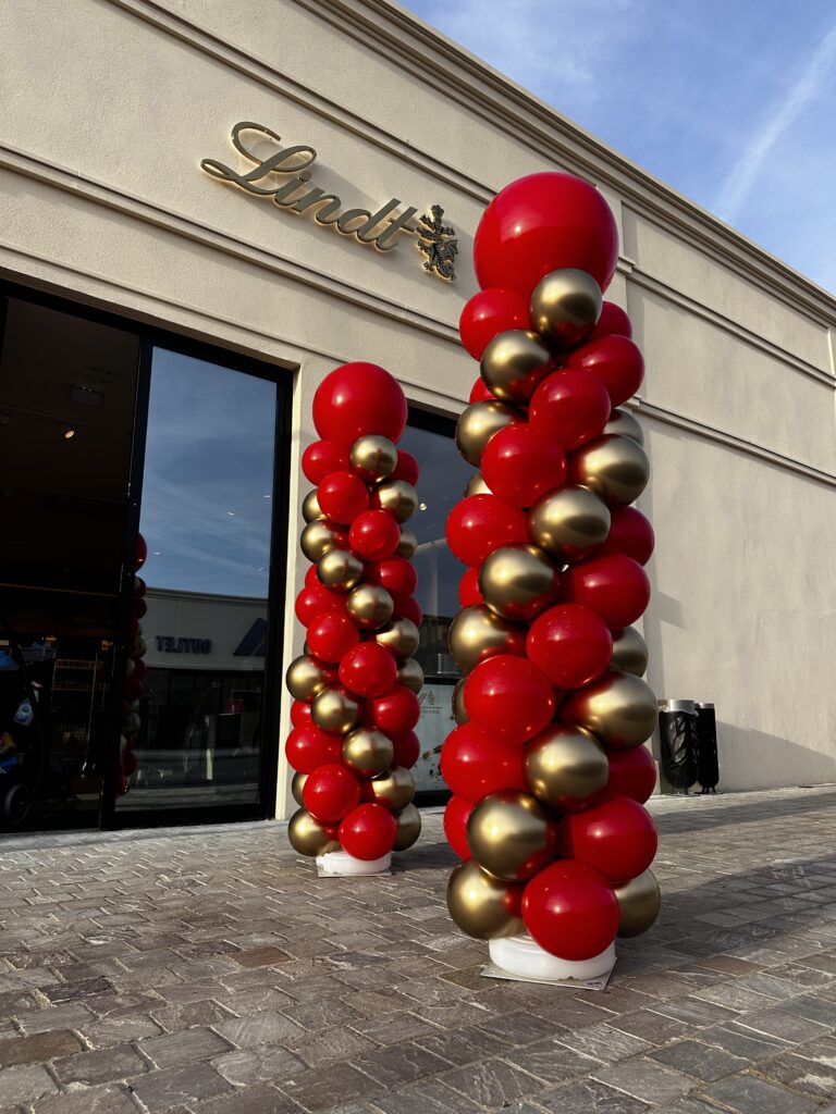 colonne de ballons inauguration arche de ballons Bretagne paris Morbihan vannes lorient rennes Nantes